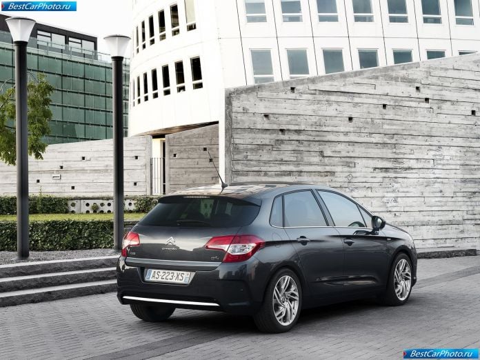 2011 Citroen C4 - фотография 29 из 118