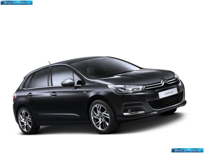 2011 Citroen C4 - фотография 42 из 118
