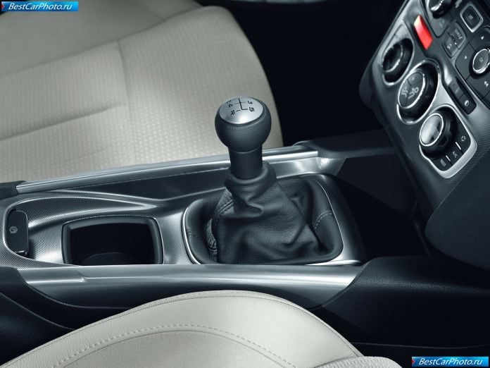 2011 Citroen C4 - фотография 62 из 118