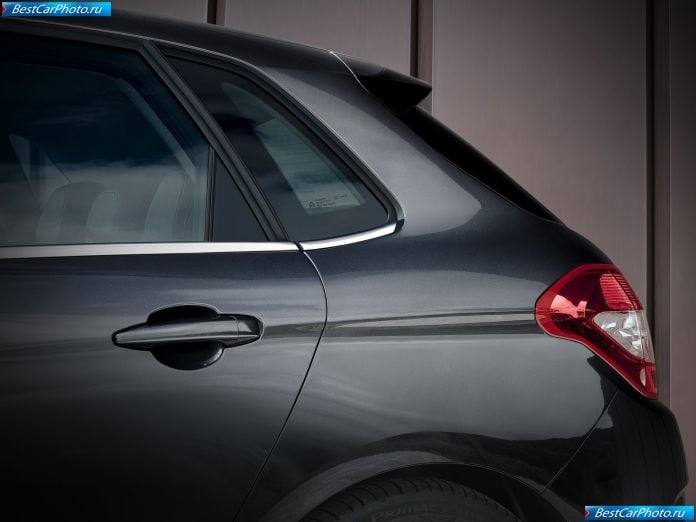 2011 Citroen C4 - фотография 94 из 118