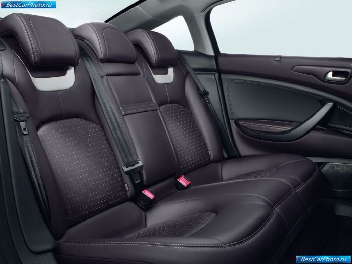 2011 Citroen C5 - фотография 11 из 22 2011 Citroen C5 - фотография 11 из 22