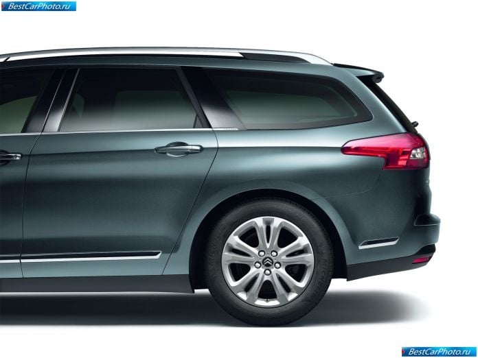 2011 Citroen C5 - фотография 15 из 22 2011 Citroen C5 - фотография 15 из 22