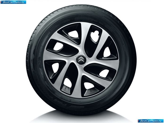 2011 Citroen C5 - фотография 20 из 22