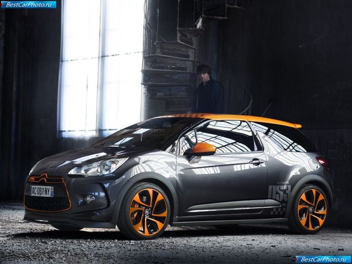 2011 Citroen Ds3 Racing - фотография 2 из 32