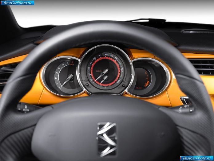 2011 Citroen Ds3 Racing - фотография 23 из 32 2011 Citroen Ds3 Racing - фотография 23 из 32