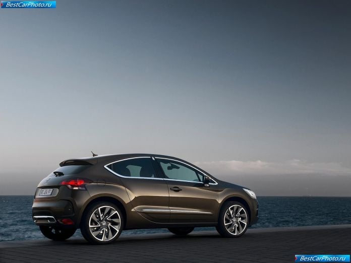 2012 Citroen Ds4 - фотография 32 из 116 2012 Citroen Ds4 - фотография 32 из 116