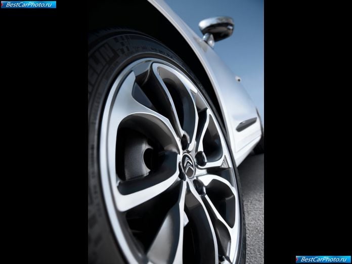 2012 Citroen Ds4 - фотография 115 из 116