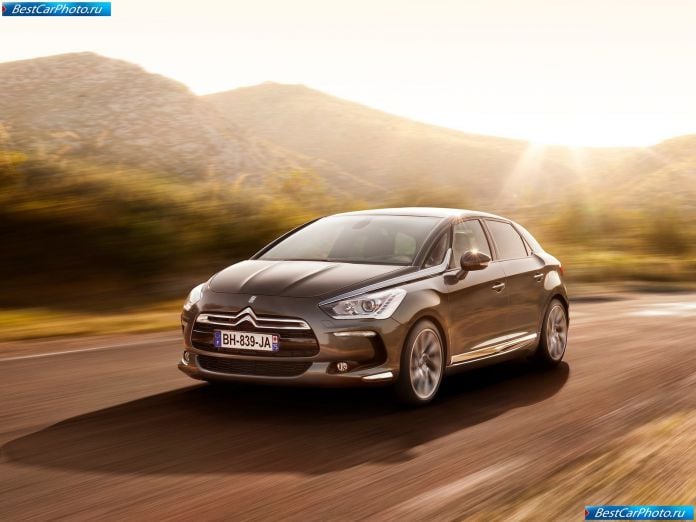 2012 Citroen Ds5 - фотография 4 из 104