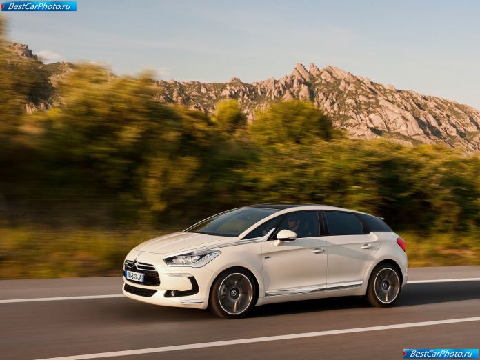 2012 Citroen Ds5 - фотография 12 из 104 2012 Citroen Ds5 - фотография 12 из 104