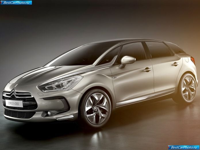 2012 Citroen Ds5 - фотография 13 из 104 2012 Citroen Ds5 - фотография 13 из 104