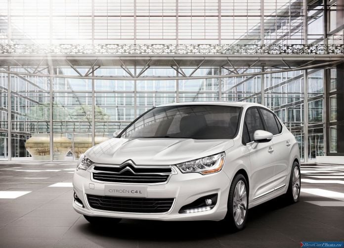 2013 Citroen C4 L - фотография 1 из 11