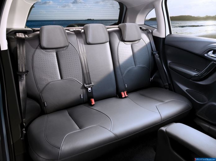 2013 Citroen C3 - фотография 26 из 42 2013 Citroen C3 - фотография 26 из 42