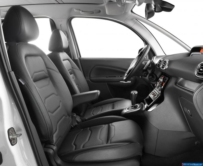 2013 Citroen C3 Picasso - фотография 12 из 21