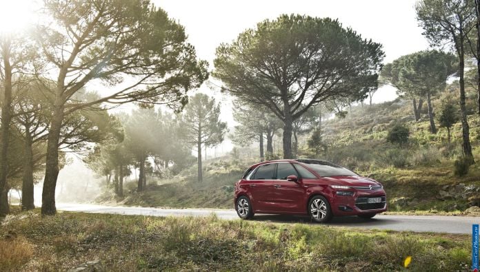 2014 Citroen C4 Picasso - фотография 7 из 94 2014 Citroen C4 Picasso - фотография 7 из 94