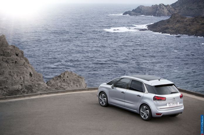 2014 Citroen C4 Picasso - фотография 15 из 94