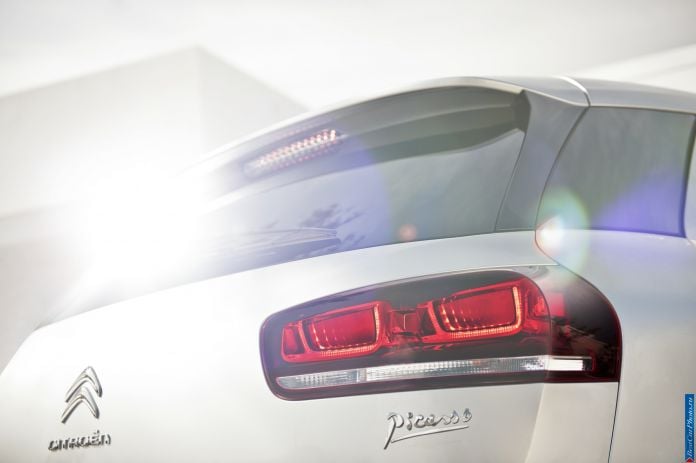 2014 Citroen C4 Picasso - фотография 40 из 94