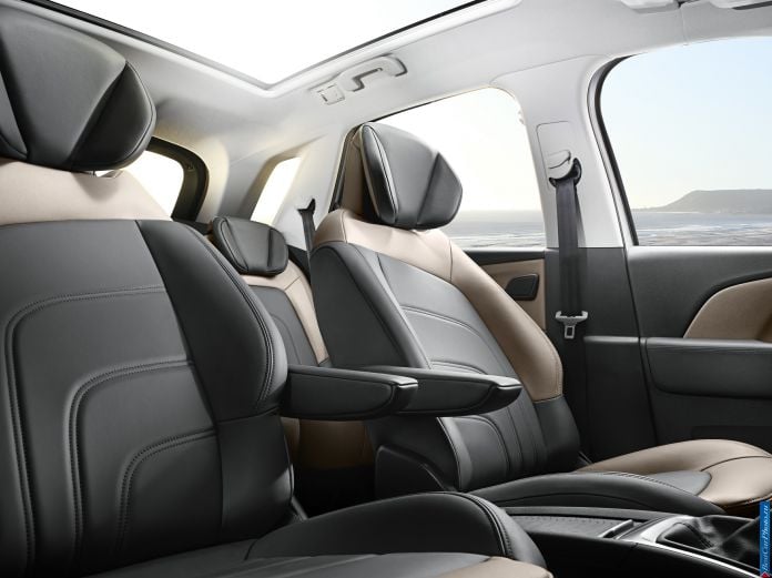 2014 Citroen C4 Picasso - фотография 45 из 94