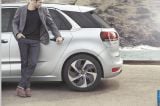 2014_citroen_c4_picasso_084.jpg