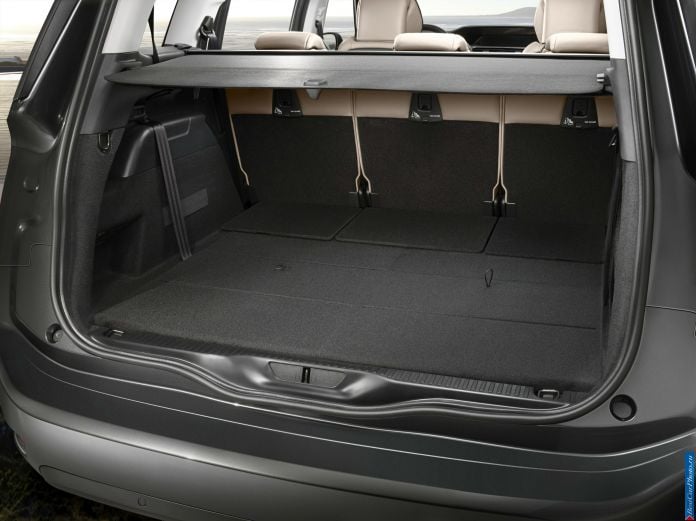 2014 Citroen Grand C4 Picasso - фотография 17 из 20 2014 Citroen Grand C4 Picasso - фотография 17 из 20