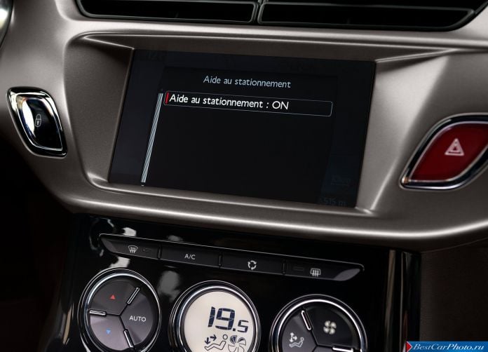 2015 Citroen DS 3 - фотография 16 из 32 2015 Citroen DS 3 - фотография 16 из 32