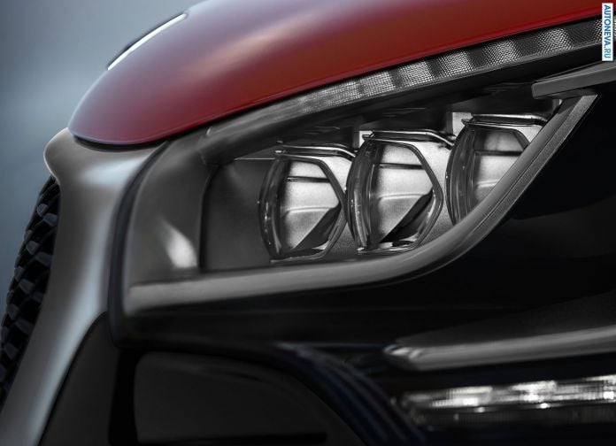 2016 Citroen DS4 Crossback - фотография 21 из 24 2016 Citroen DS4 Crossback - фотография 21 из 24