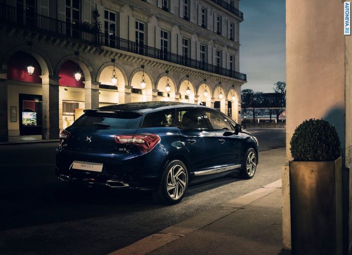 2016 Citroen DS5 - фотография 23 из 58