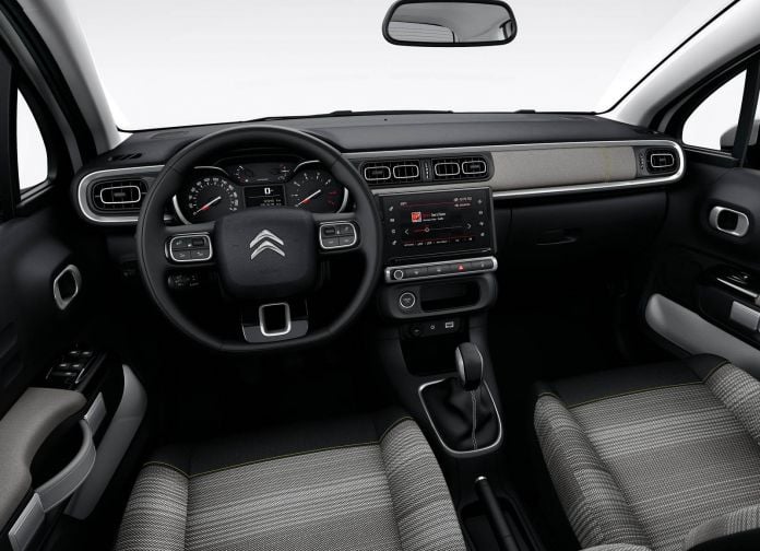 2017 Citroen C3 - фотография 71 из 107 2017 Citroen C3 - фотография 71 из 107