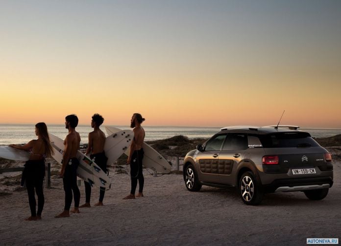 2017 Citroen C4 Cactus Rip Curl - фотография 9 из 26 2017 Citroen C4 Cactus Rip Curl - фотография 9 из 26