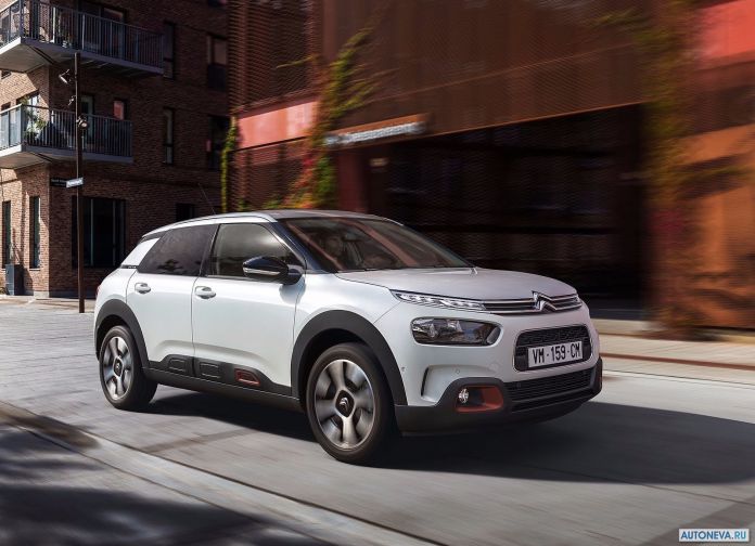 2018 Citroen C4 Cactus - фотография 3 из 42 2018 Citroen C4 Cactus - фотография 3 из 42