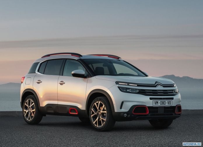 2018 Citroen C5 AirCross - фотография 2 из 109 2018 Citroen C5 AirCross - фотография 2 из 109