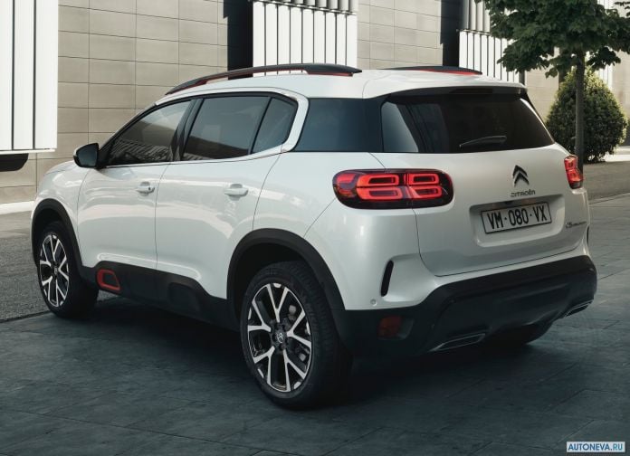 2018 Citroen C5 AirCross - фотография 16 из 109 2018 Citroen C5 AirCross - фотография 16 из 109