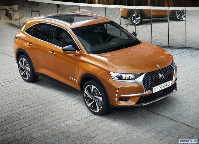 2018 Citroen DS 7 Crossback - фотография 1 из 42