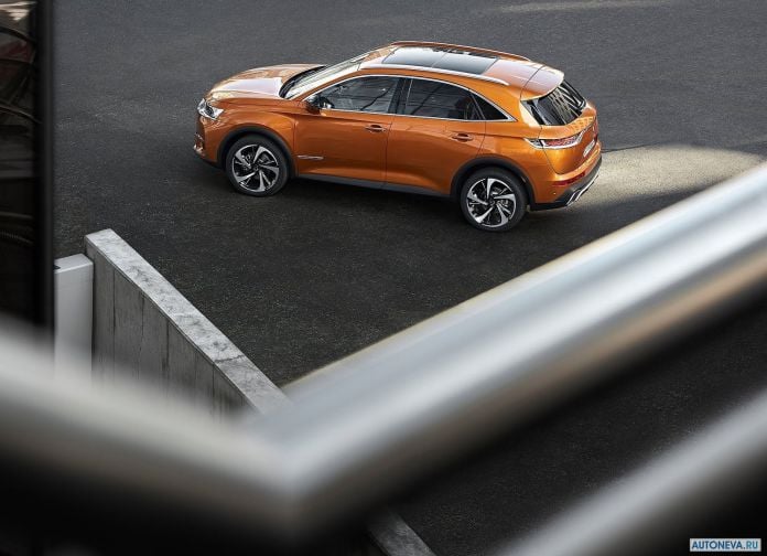 2018 Citroen DS 7 Crossback - фотография 9 из 42