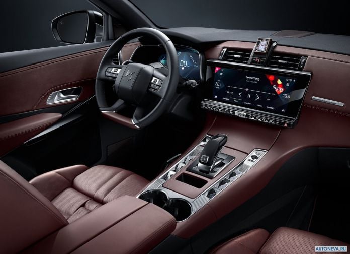 2018 Citroen DS 7 Crossback - фотография 15 из 42