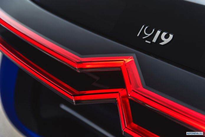 2019 Citroen  19_19 Concept - фотография 40 из 40