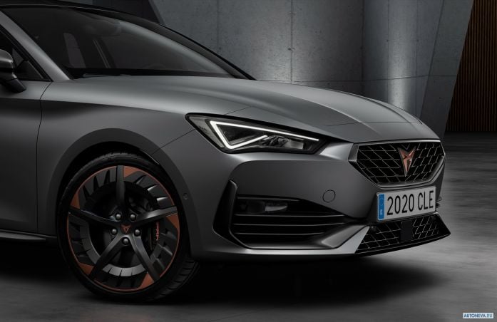 2020 Cupra Leon eHybrid - фотография 8 из 9