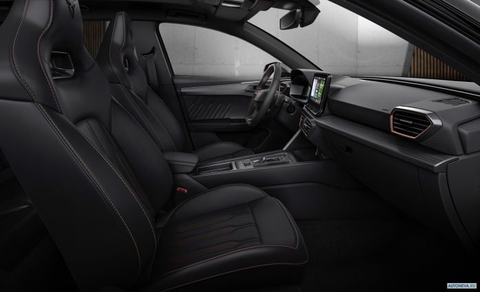 2020 Cupra Leon Sportstourer - фотография 6 из 9 2020 Cupra Leon Sportstourer - фотография 6 из 9