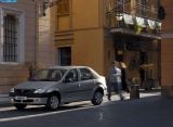 dacia_2005-logan_1_6_mpi_1600x1200_011.jpg