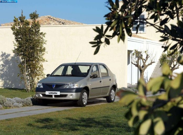 2005 Dacia Logan 1.6 MPI - фотография 15 из 85