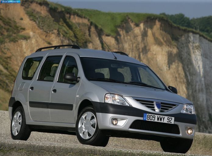 2007 Dacia Logan MCV - фотография 1 из 46 2007 Dacia Logan MCV - фотография 1 из 46