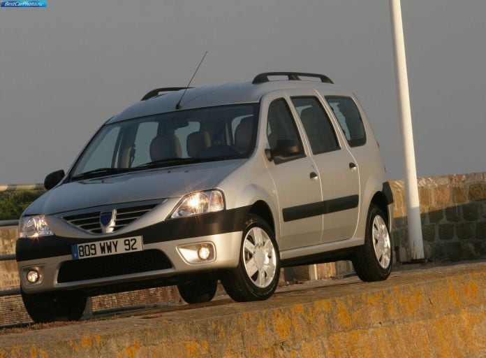 2007 Dacia Logan MCV - фотография 4 из 46