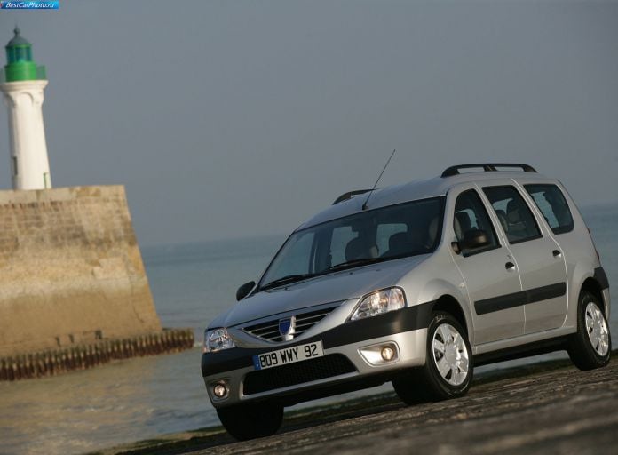 2007 Dacia Logan MCV - фотография 7 из 46 2007 Dacia Logan MCV - фотография 7 из 46