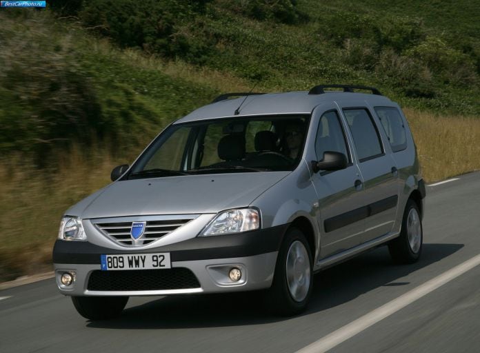 2007 Dacia Logan MCV - фотография 12 из 46 2007 Dacia Logan MCV - фотография 12 из 46