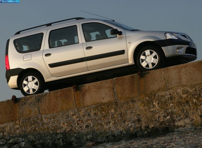 2007 Dacia Logan MCV - фотография 18 из 46 2007 Dacia Logan MCV - фотография 18 из 46