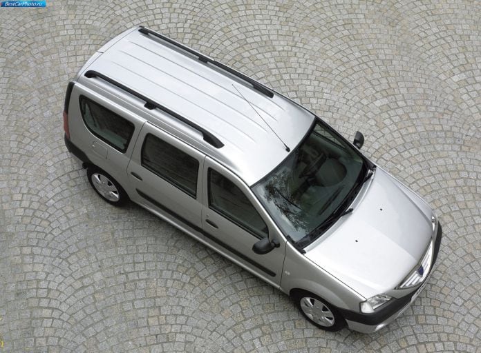 2007 Dacia Logan MCV - фотография 19 из 46 2007 Dacia Logan MCV - фотография 19 из 46