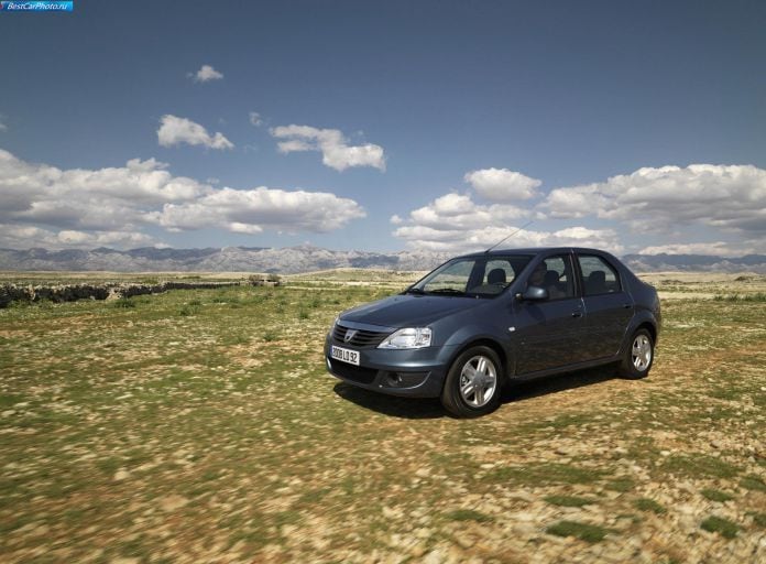 2009 Dacia Logan - фотография 9 из 45