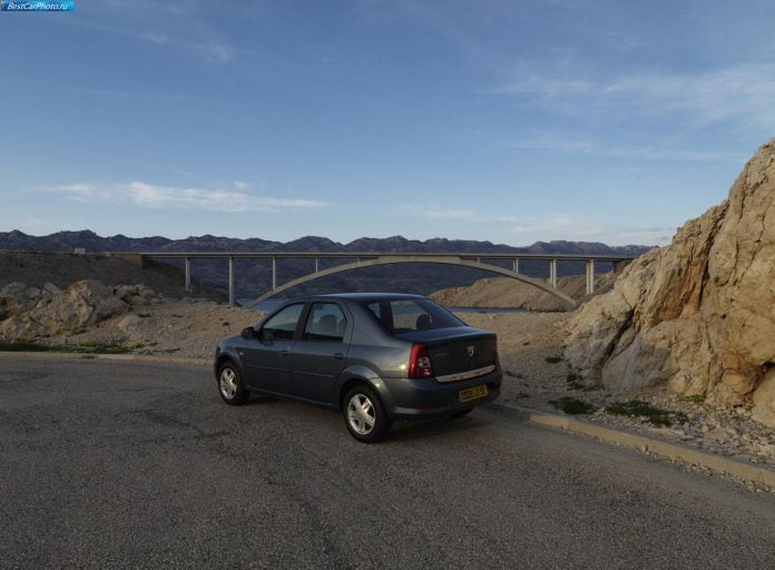 2009 Dacia Logan - фотография 20 из 45 2009 Dacia Logan - фотография 20 из 45