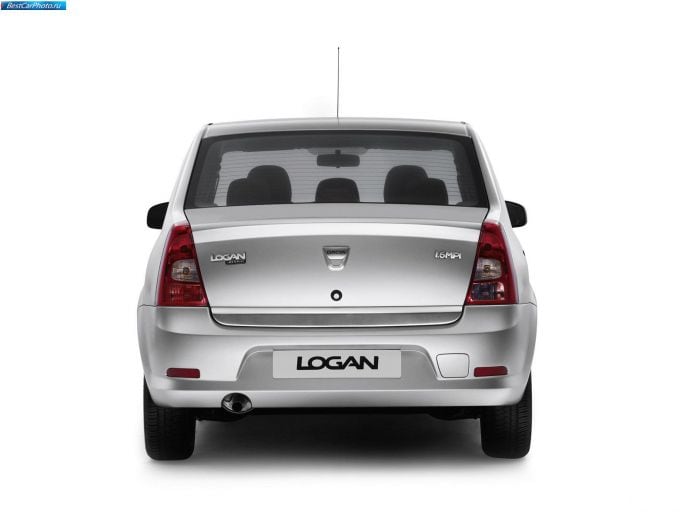 2009 Dacia Logan - фотография 30 из 45 2009 Dacia Logan - фотография 30 из 45