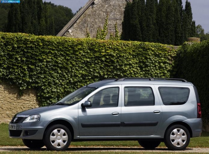 2009 Dacia Logan MCV - фотография 14 из 35 2009 Dacia Logan MCV - фотография 14 из 35