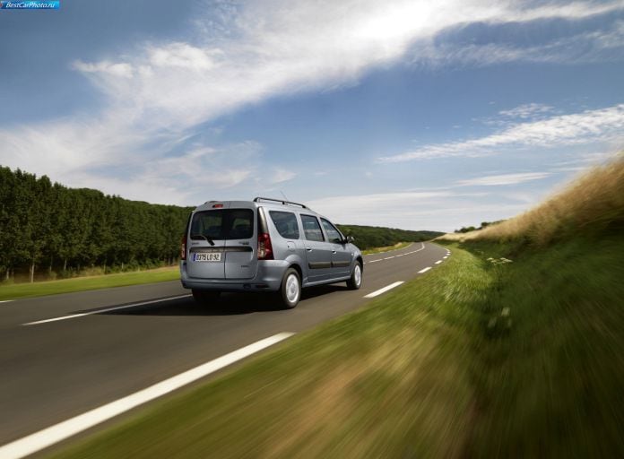 2009 Dacia Logan MCV - фотография 18 из 35 2009 Dacia Logan MCV - фотография 18 из 35